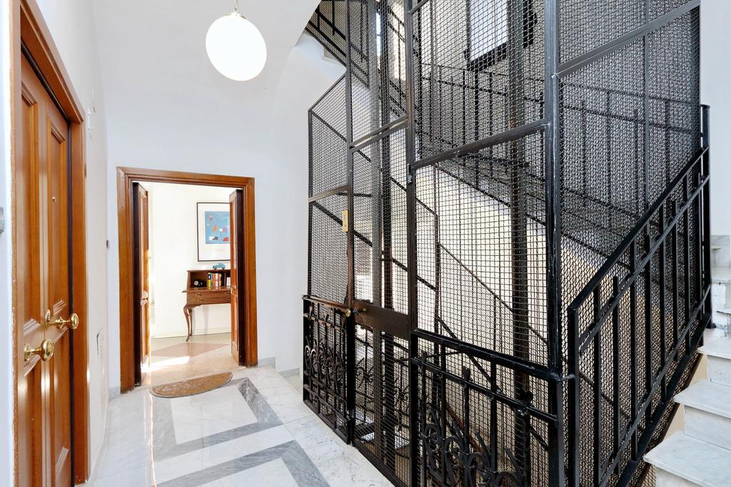 Piazza Capponi Apartment Rome Exterior photo